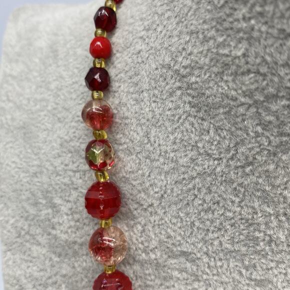 Vintage Venetian Red Glass Wedding Cake Graduated Bead Necklace Adjustable - Picture 12 of 15